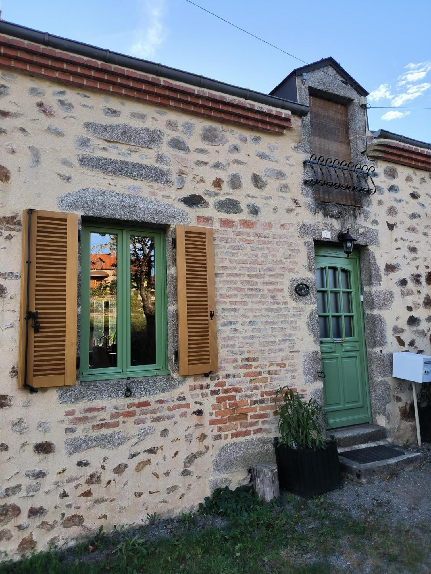 Chambres D'Hotes Montjouan Larochemillay Εξωτερικό φωτογραφία